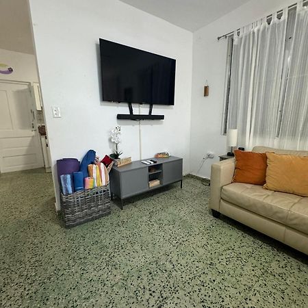 1A - Large Beach House Near Crash Boat Beach أغواديلا المظهر الخارجي الصورة