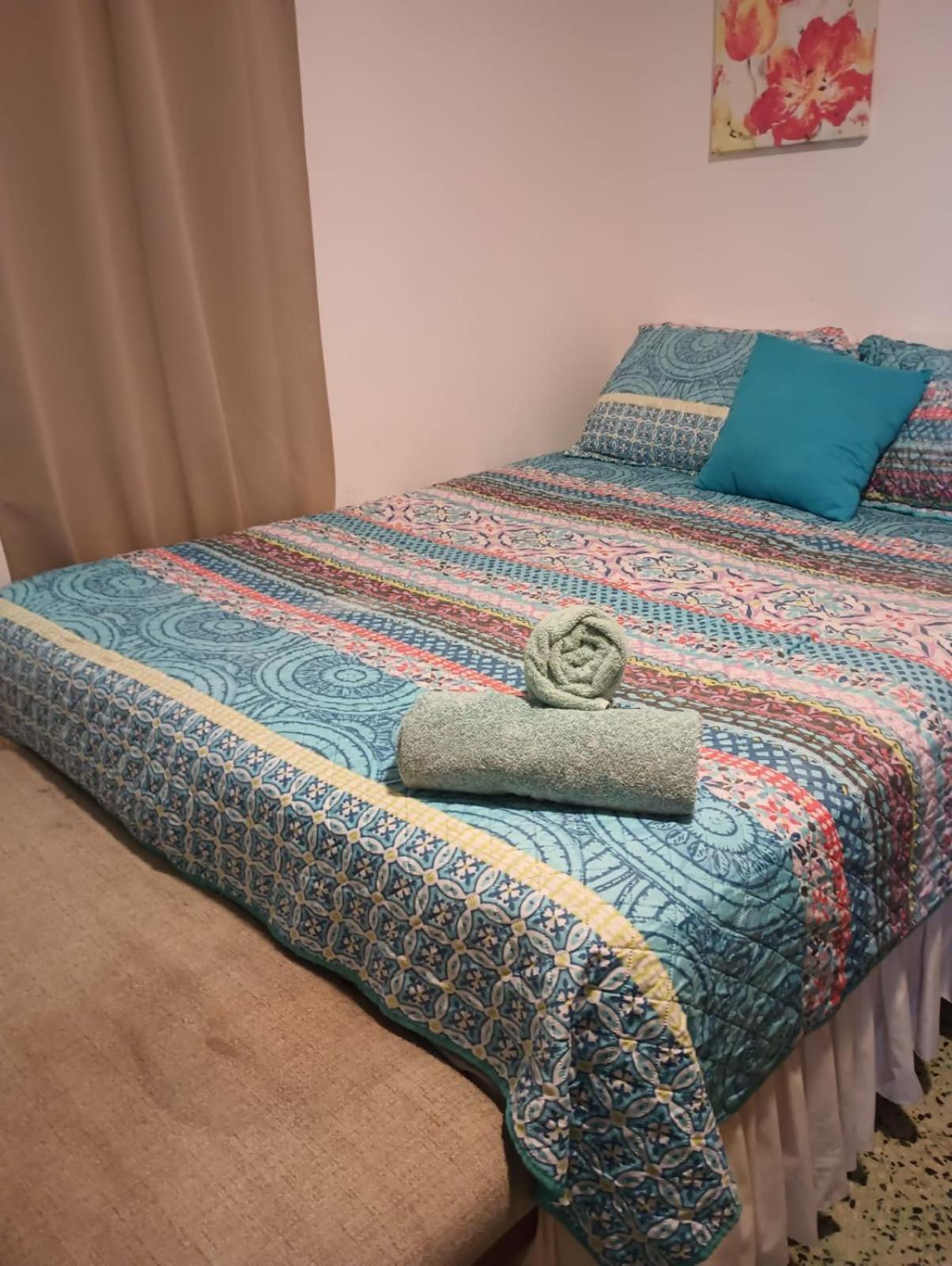 1A - Large Beach House Near Crash Boat Beach أغواديلا المظهر الخارجي الصورة